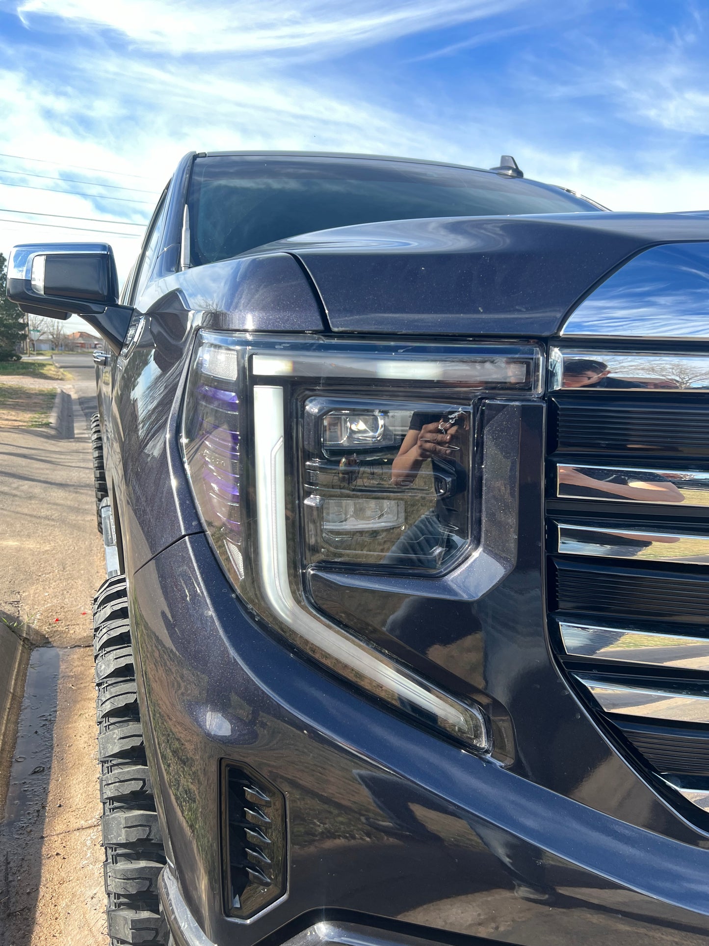 2023-2024 GMC CUSTOMIZED HEADLIGHTS